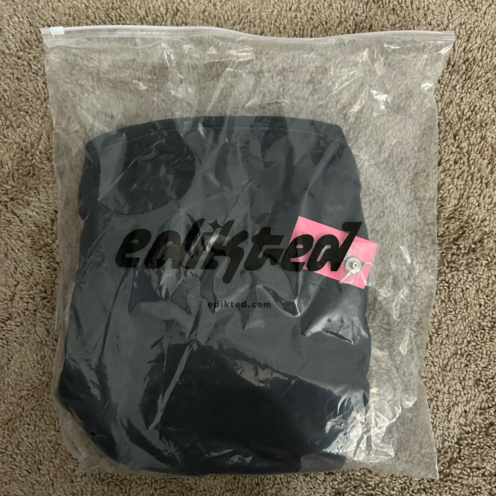 Edikted Black baggy low rise jeans